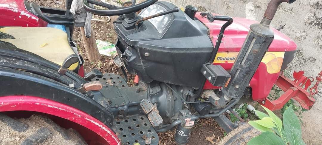 Mahindra JIVO 225 DI (3)