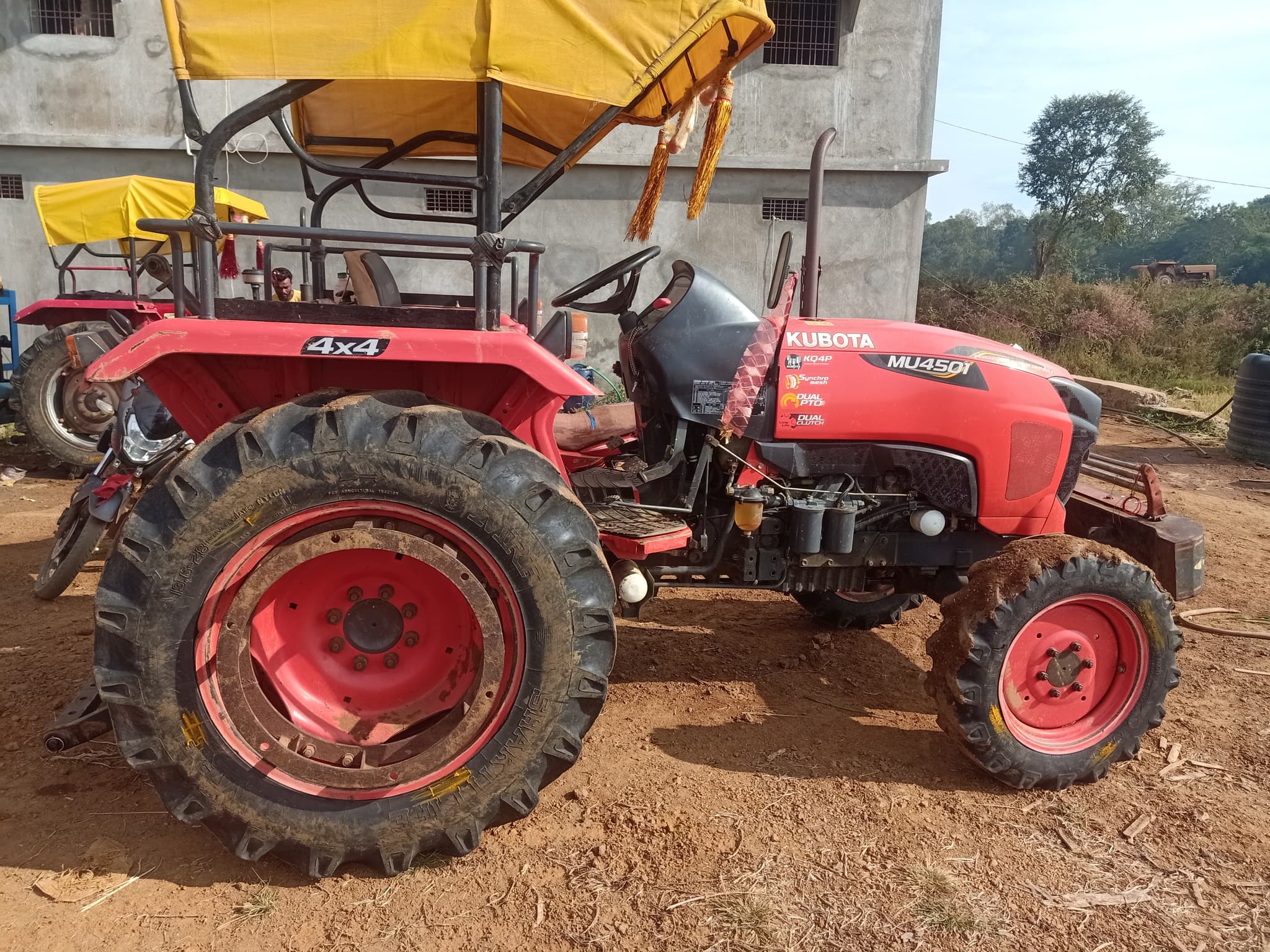 Kubota MU4501 4wd (2)