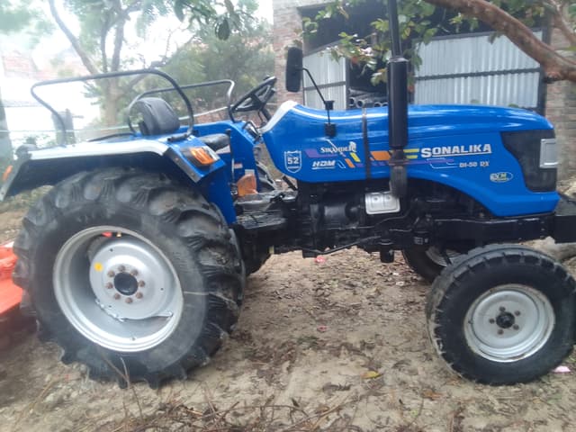 Sonalika DI 50 RX Sikander (4)