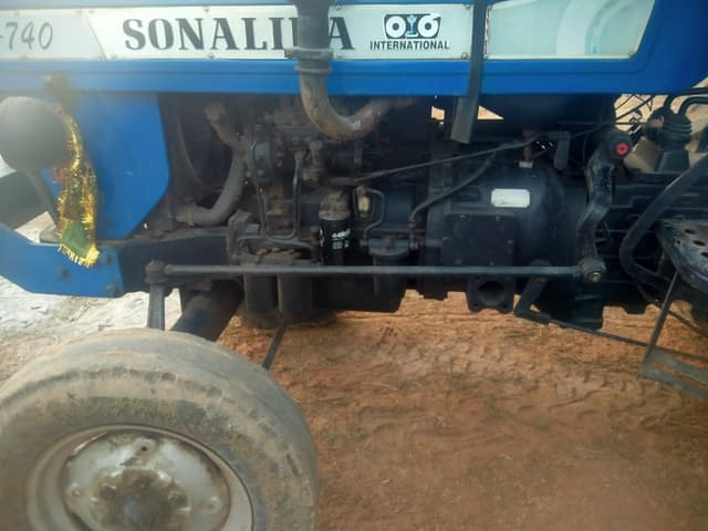 Sonalika DI 740 III S3 (4)