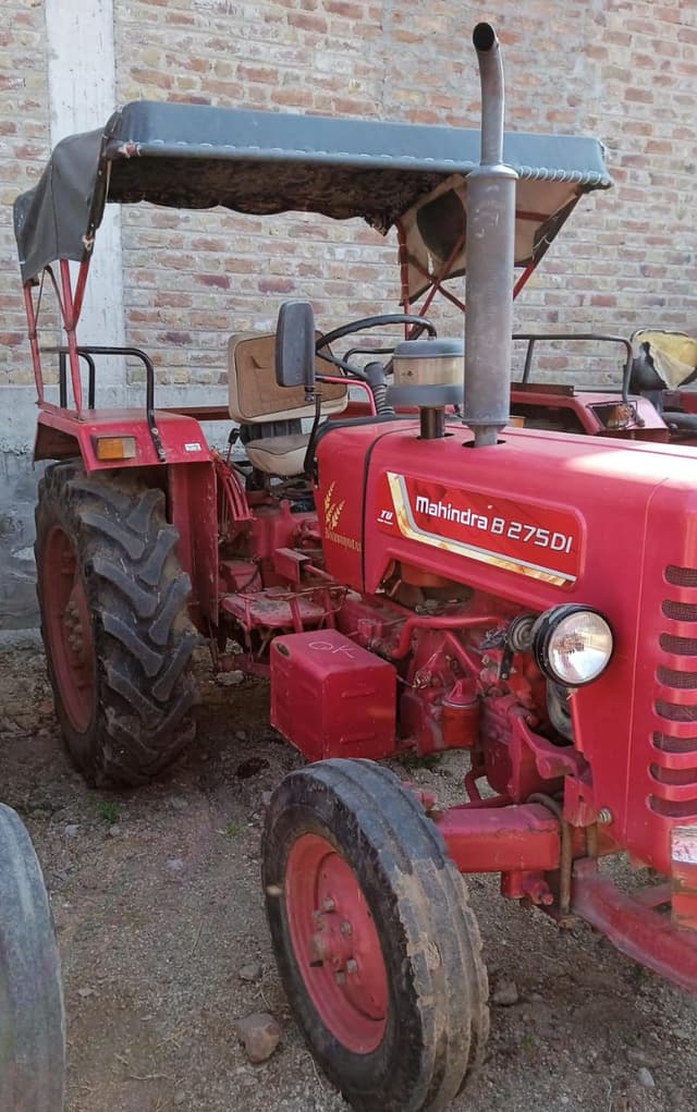 Mahindra 275 DI (4)