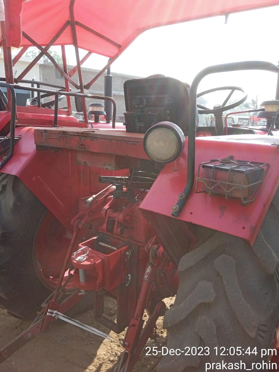 Mahindra 275 DI TU (3)