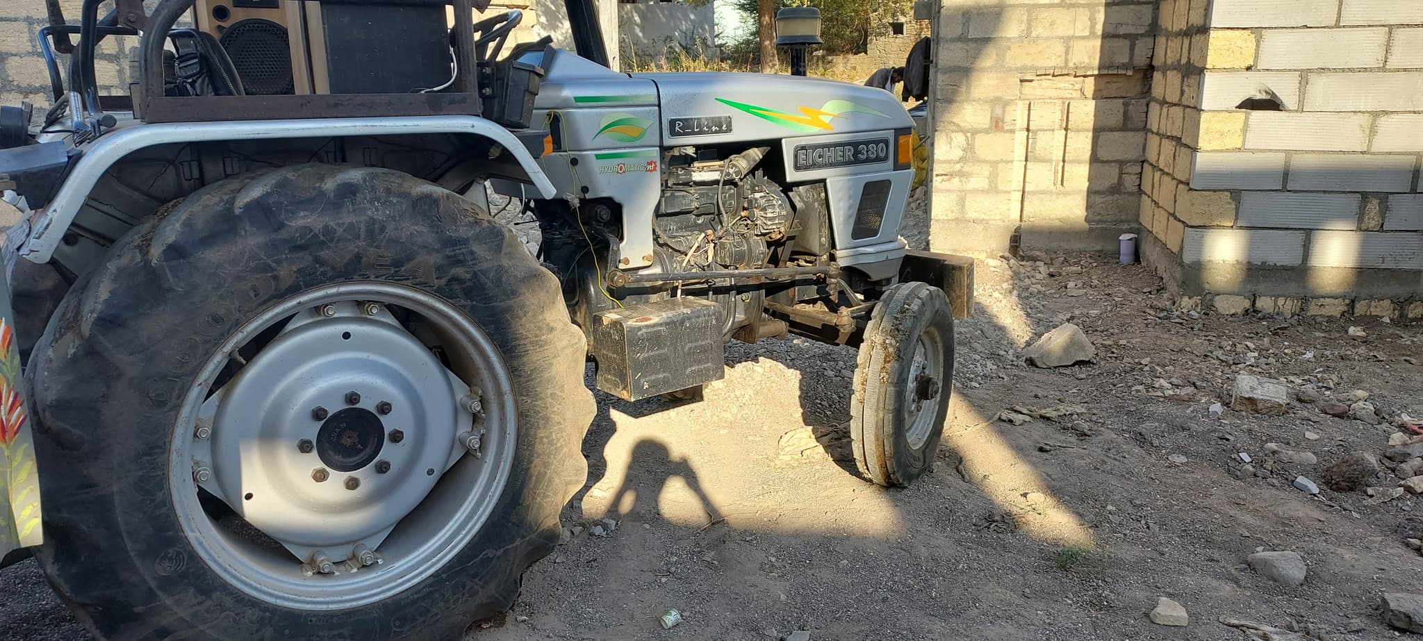 Eicher 380 SUPER DI (3)