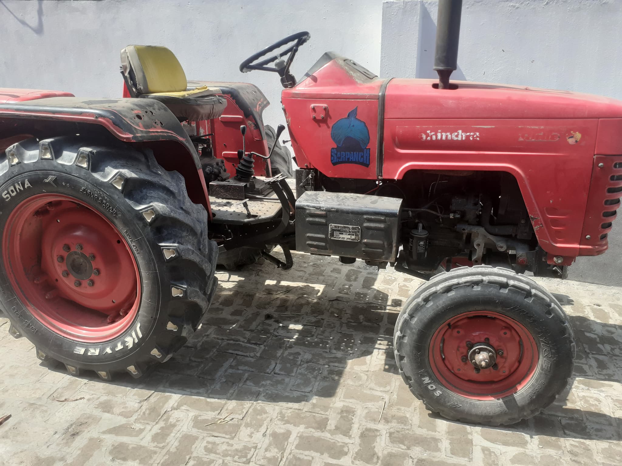 Mahindra 295 DI SUPER TURBO (2)