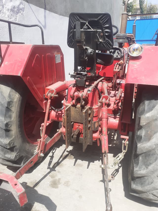 Mahindra 575 DI (3)