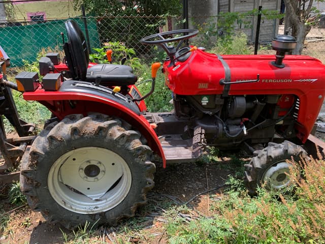 Massey ferguson 5118 4wd (4)