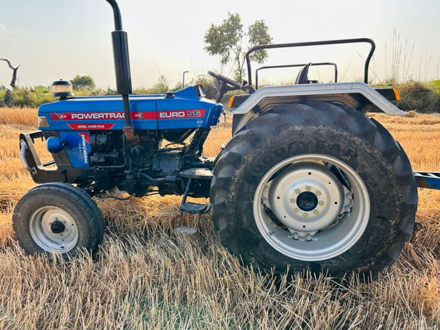 Powertrac Euro 55 (3)