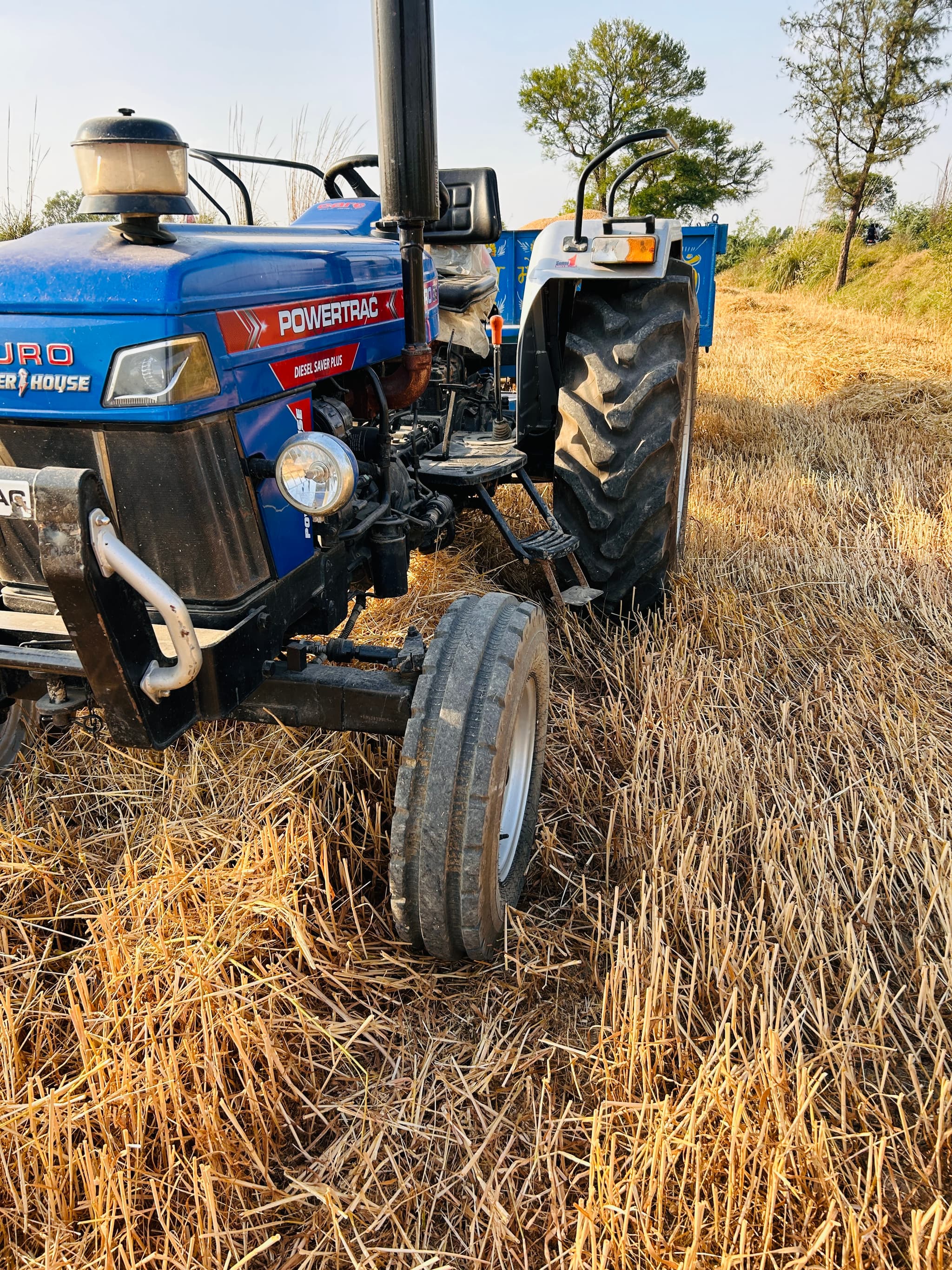 Powertrac Euro 55 (4)