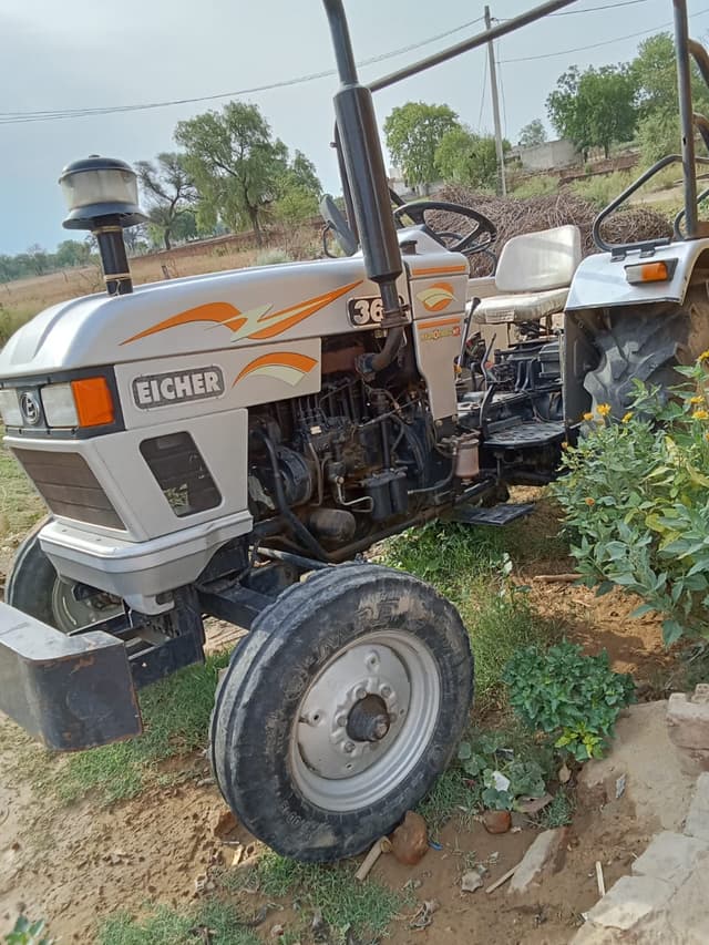 Eicher 368 SUPER DI (2)