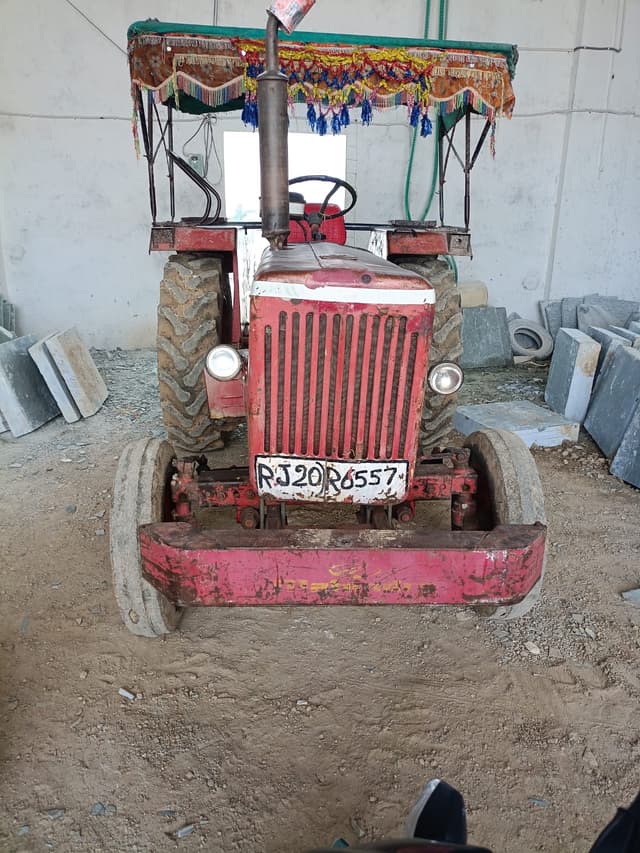 Mahindra 575 DI (3)