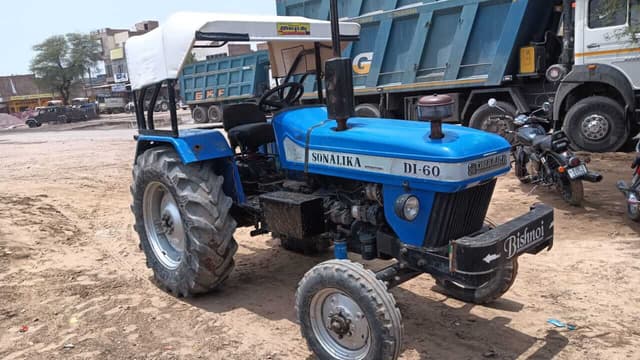 Sonalika DI 60 MM Super (4)