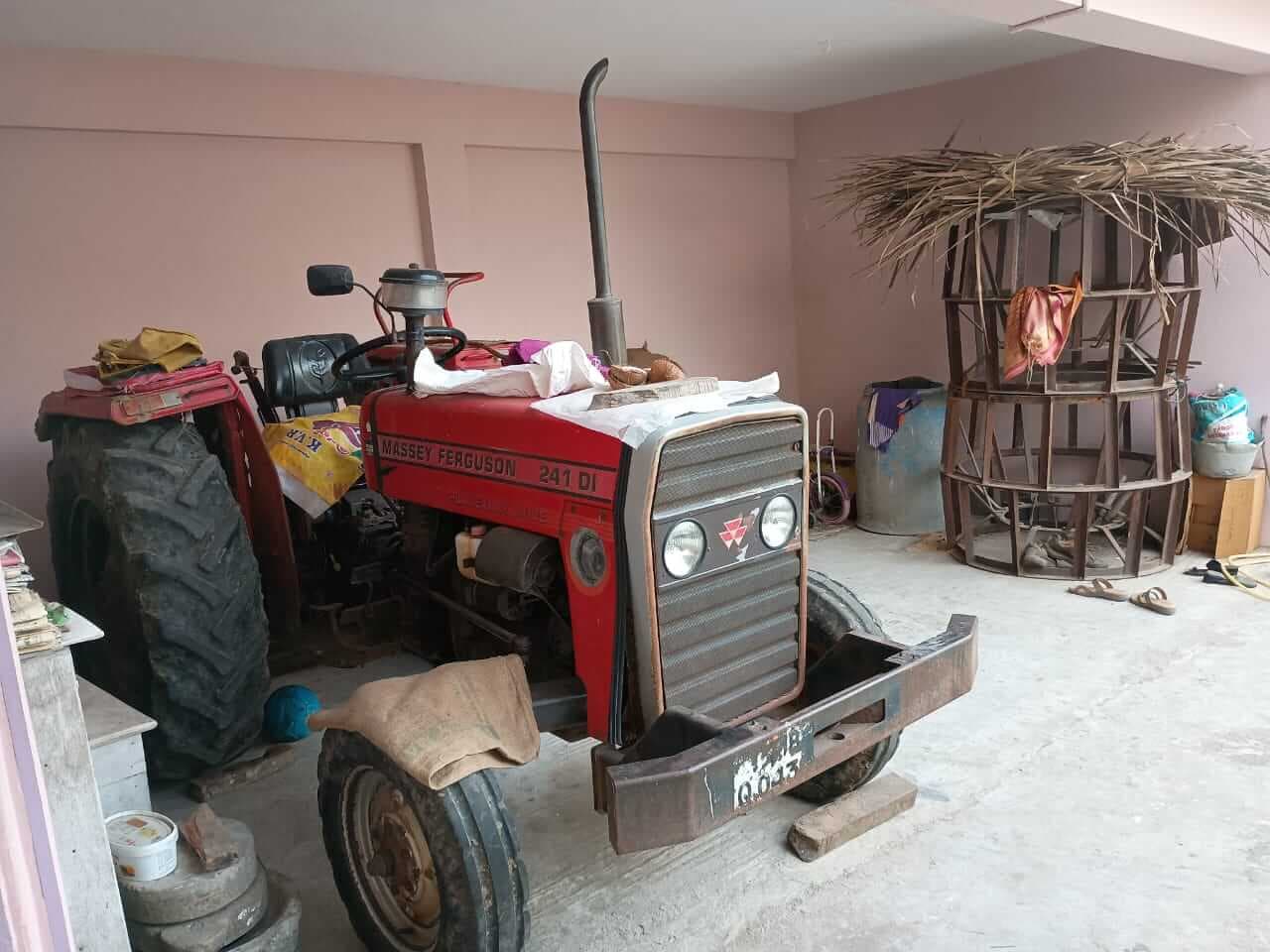 Massey ferguson 241 DI Planetary Plus (2)