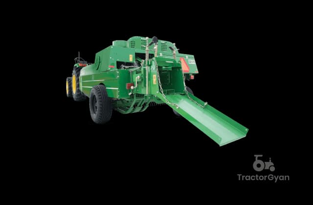 John Deere Green System Square Baler tractor