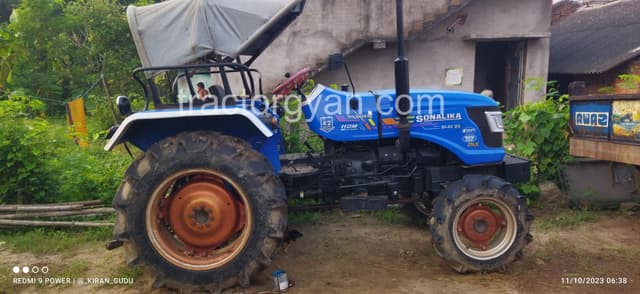 Sonalika RX 42 4WD (3)