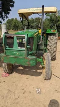 John deere 5060 E (1)