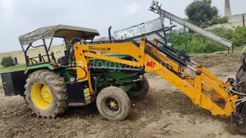 John deere 5210 GearPro 2WD (1)