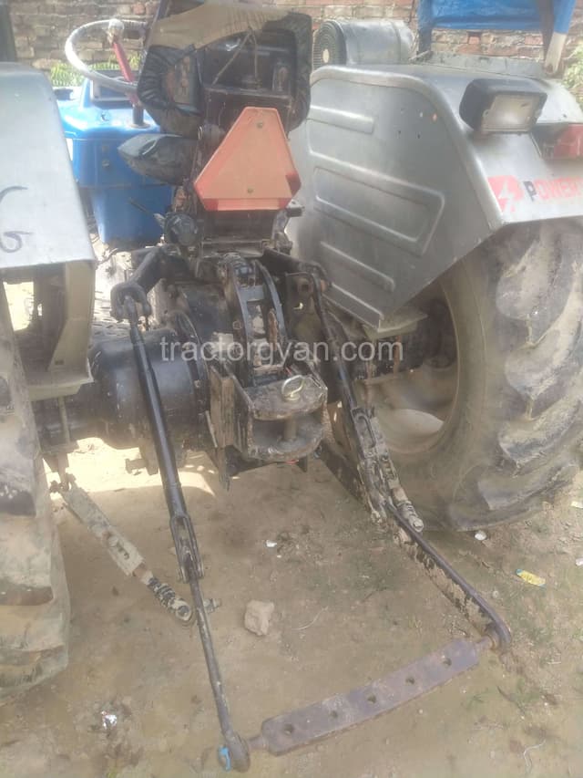 Powertrac 4455 BT (4)