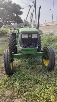 John deere 5210 2WD image 1 John deere 5210 2WD image 1