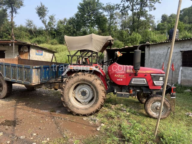 Mahindra Arjun 555 DI (2)