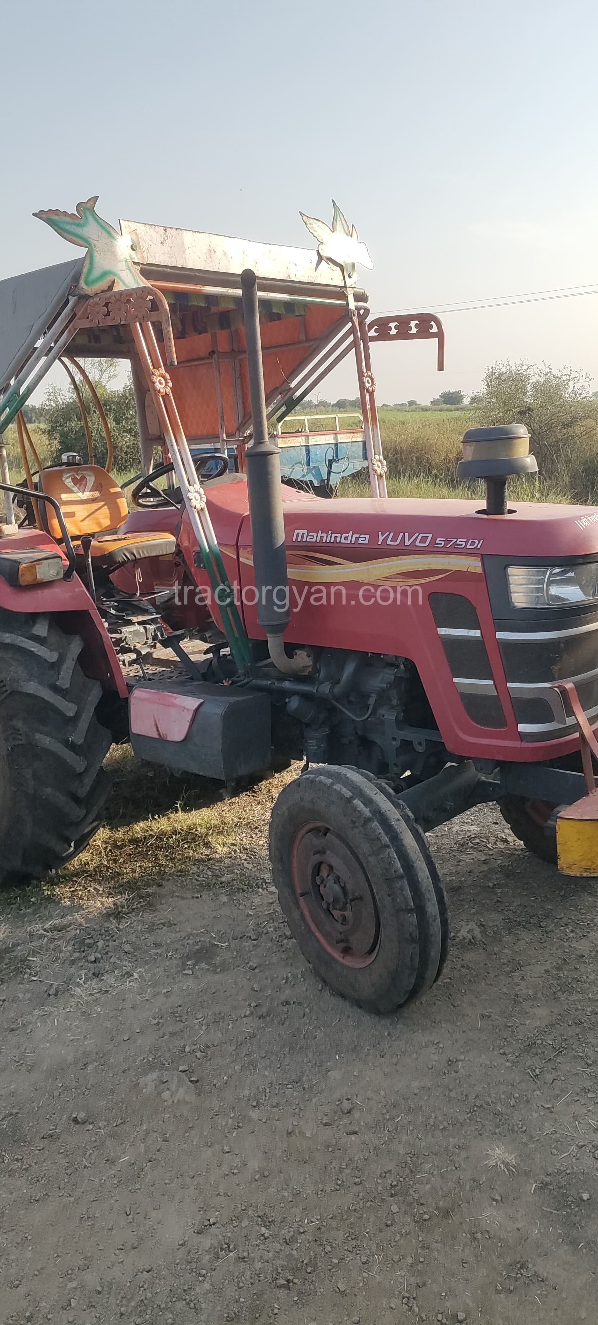 Mahindra YUVO 575 DI (3)