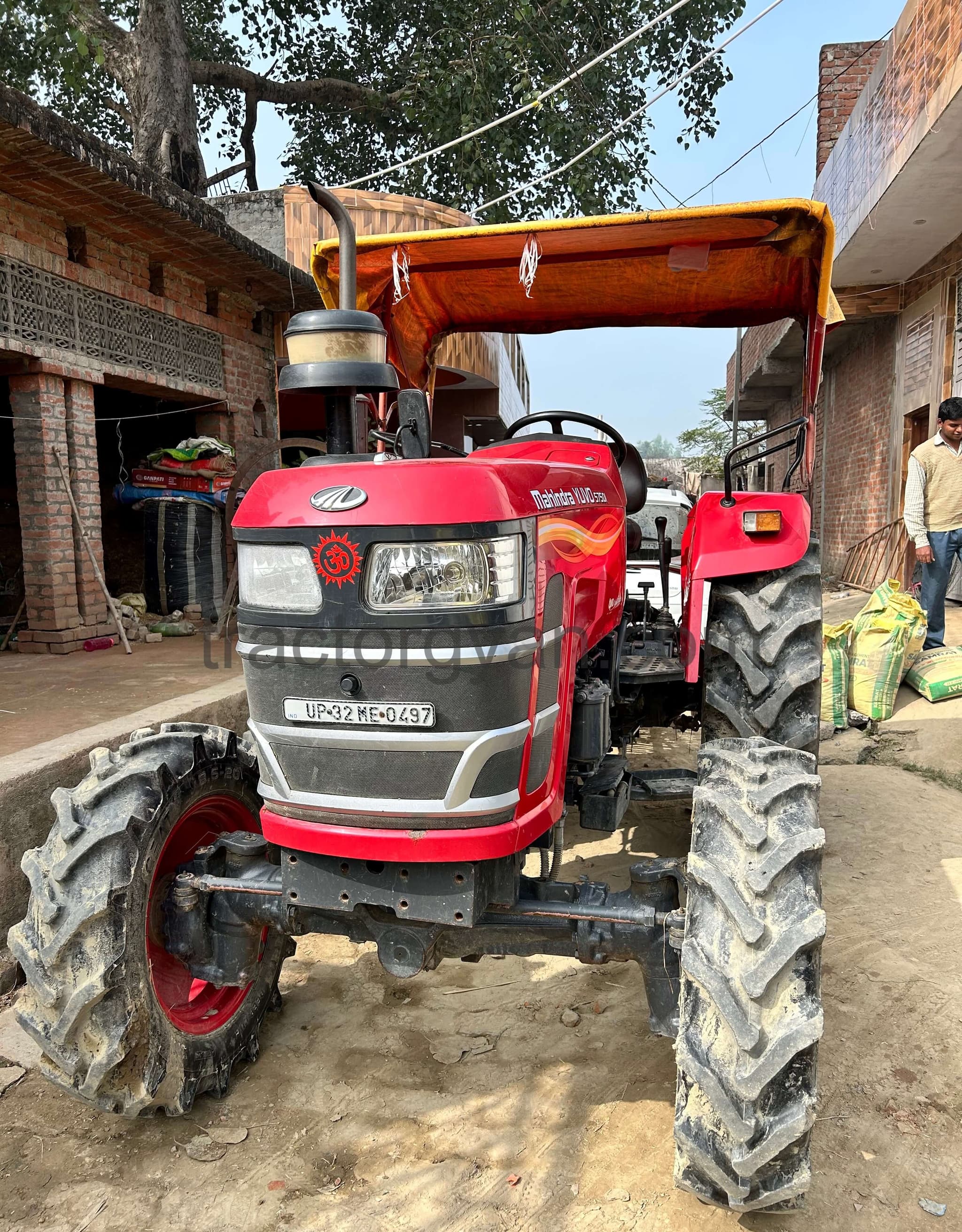 Mahindra Yuvo 575 DI 4WD