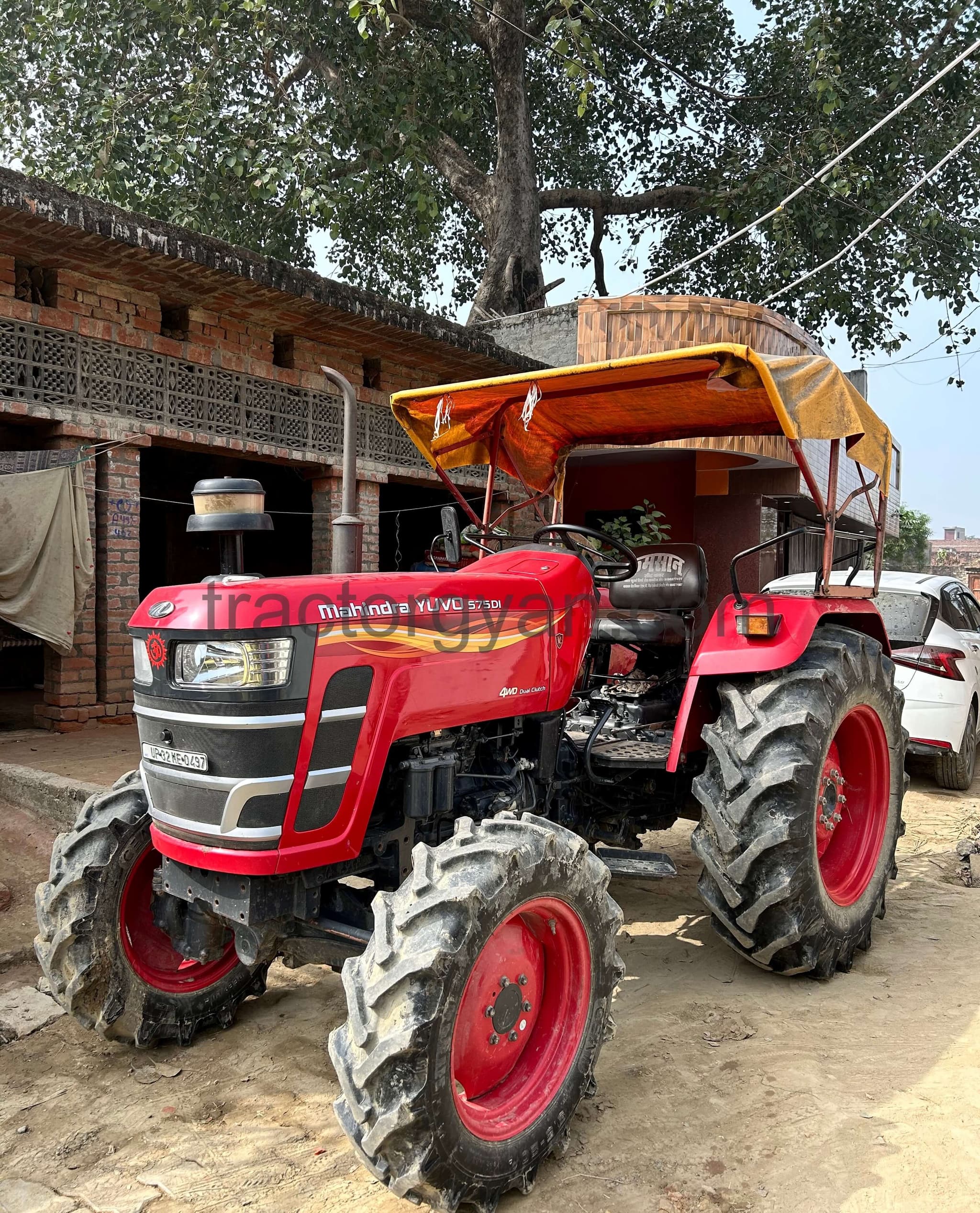 Mahindra Yuvo 575 DI 4WD (3)