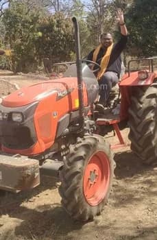 Kubota MU4501 4wd (1)