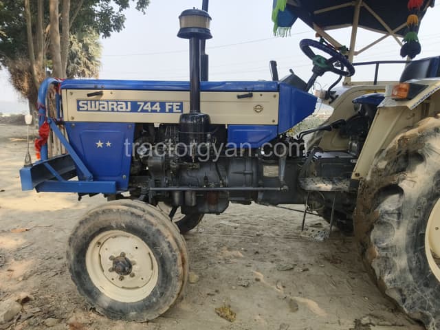 Swaraj 744 FE (2)