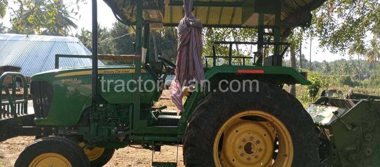 John deere 5050 D (2)