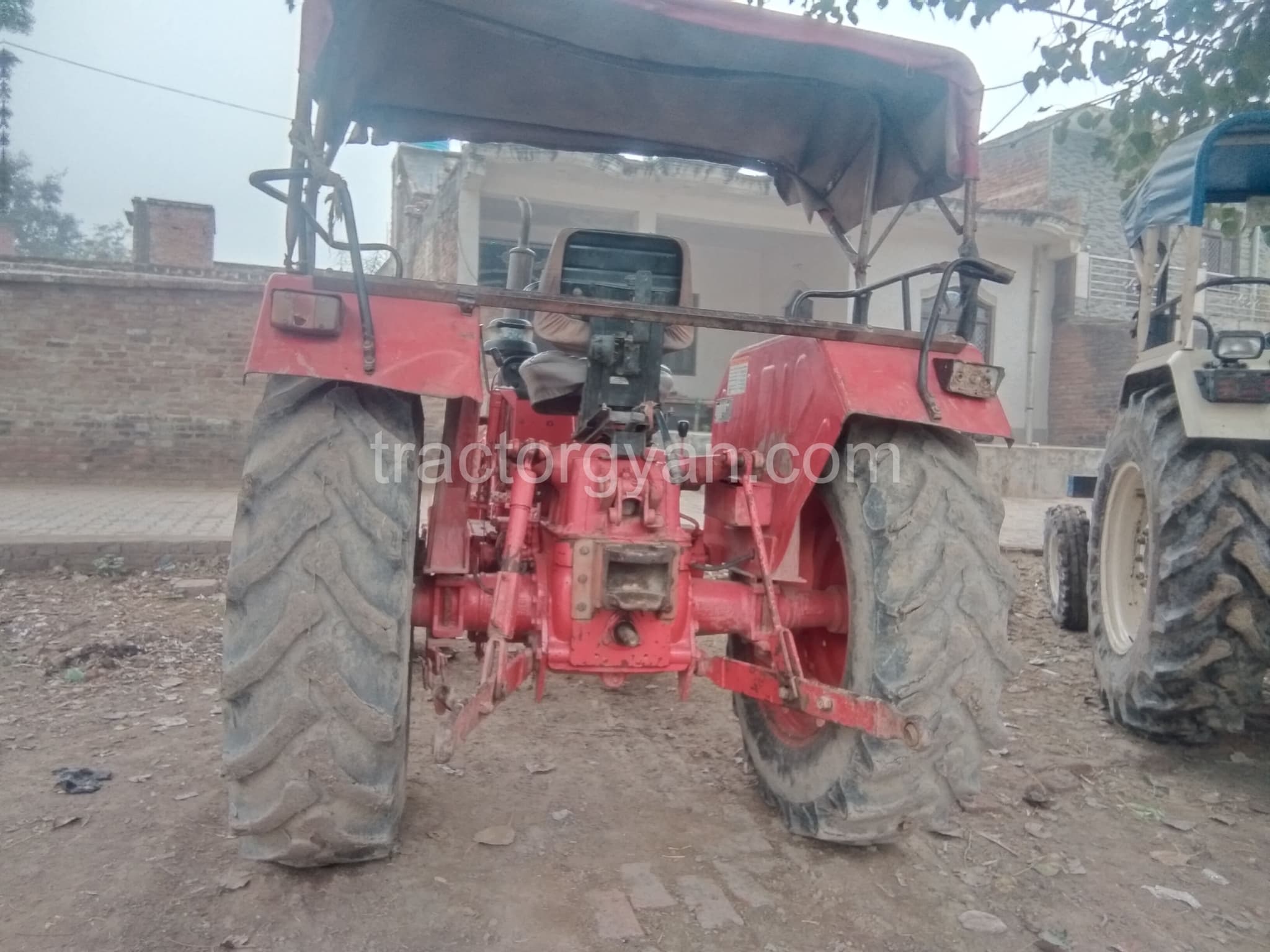 Mahindra 475 DI (4)