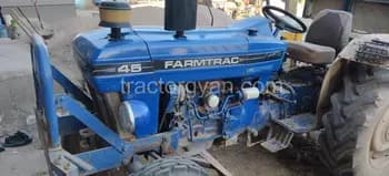 Farmtrac 45 Classic (1)