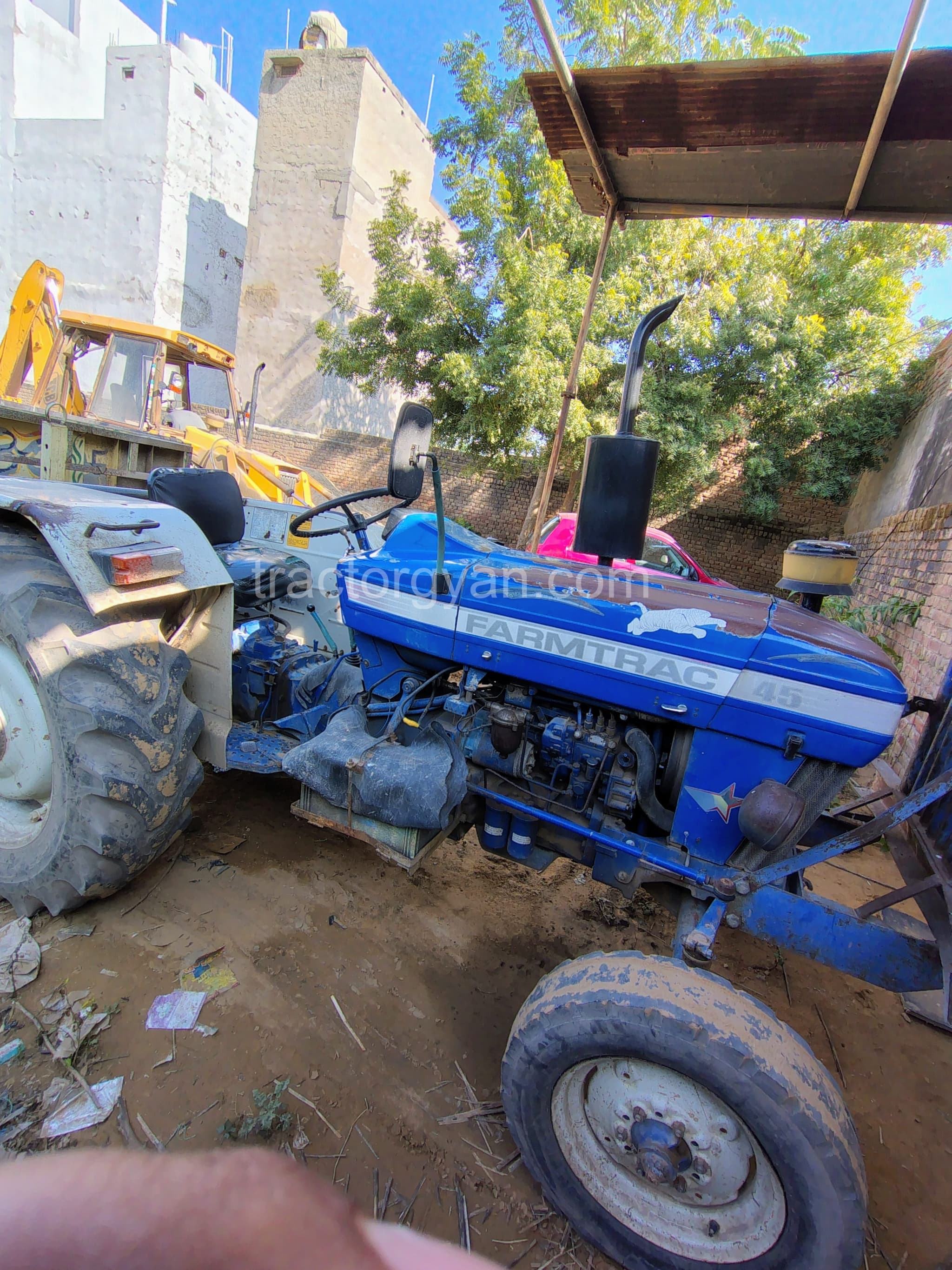 Farmtrac 45 Classic (3)