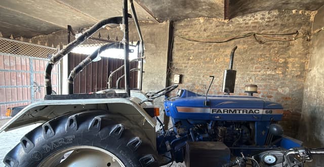 Farmtrac 60 Classic (3)
