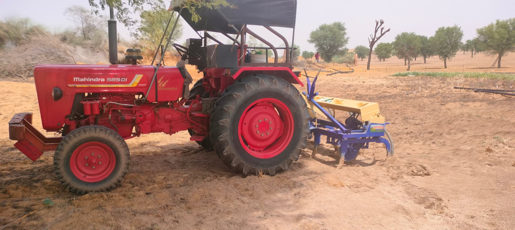 Mahindra 585 DI PowerPlus Bhoomiputra