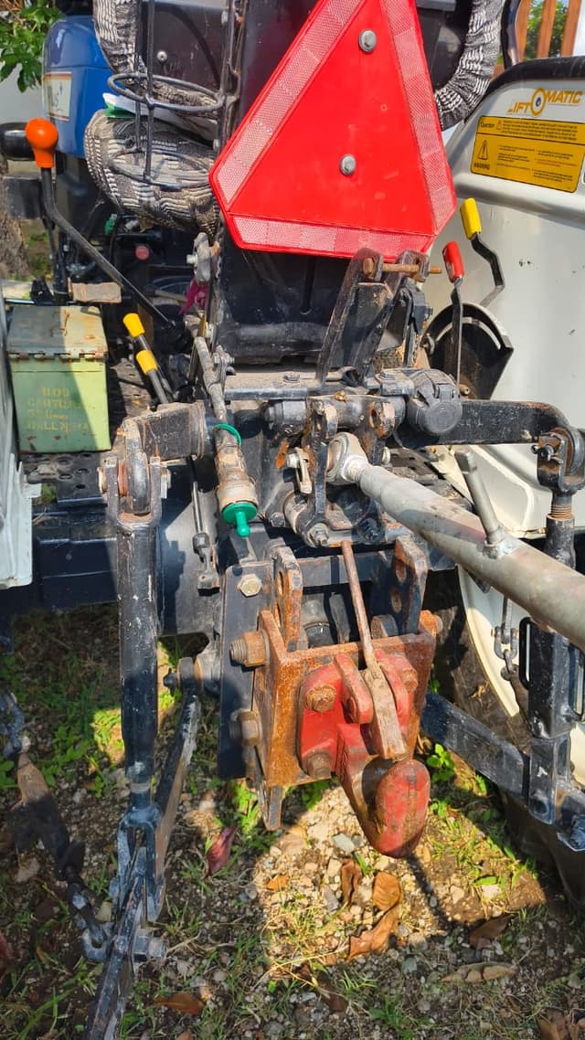 New holland 3230 NX (3)