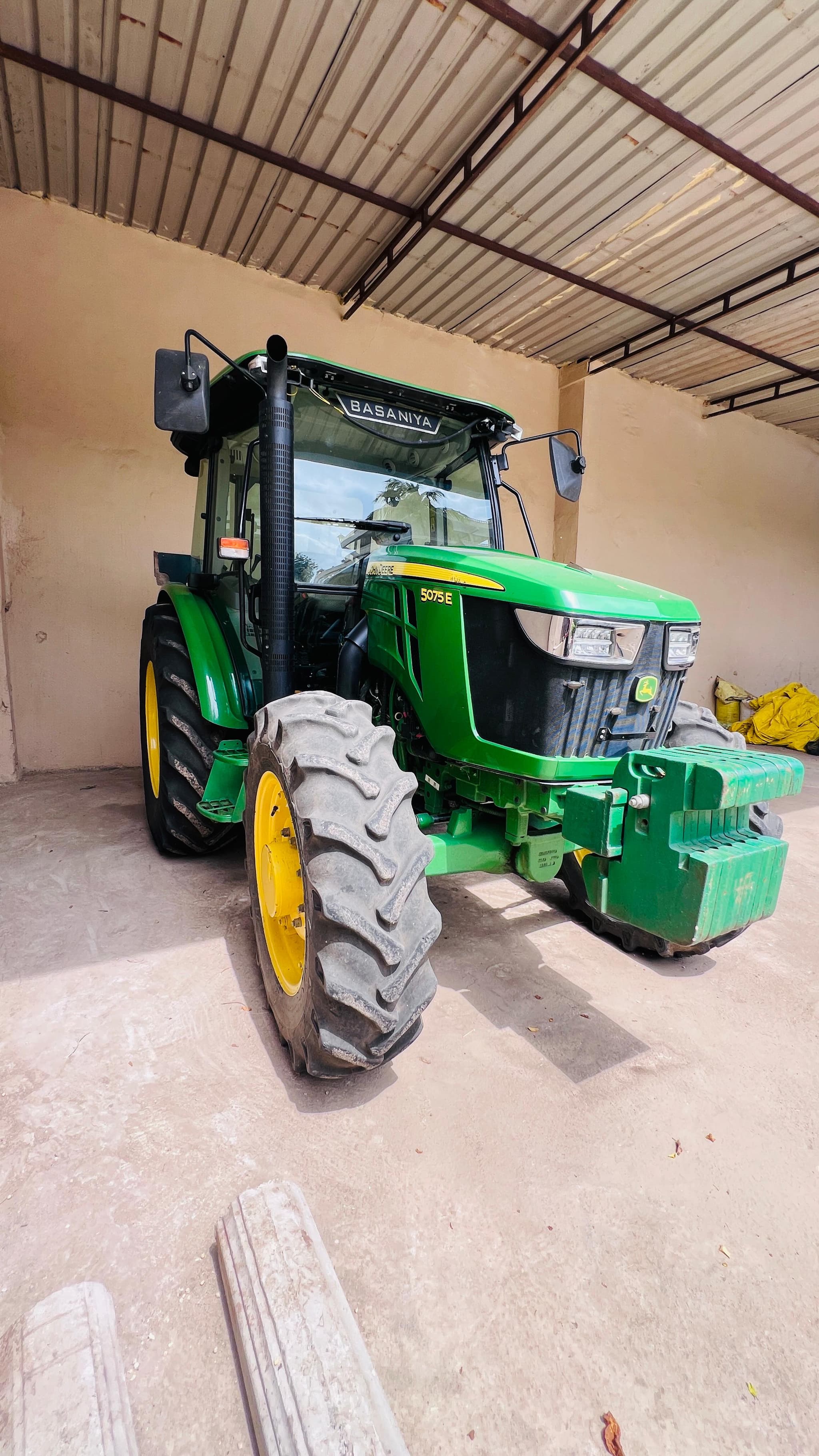 John deere 5075E AC cab 4WD (Trem IV) (2)