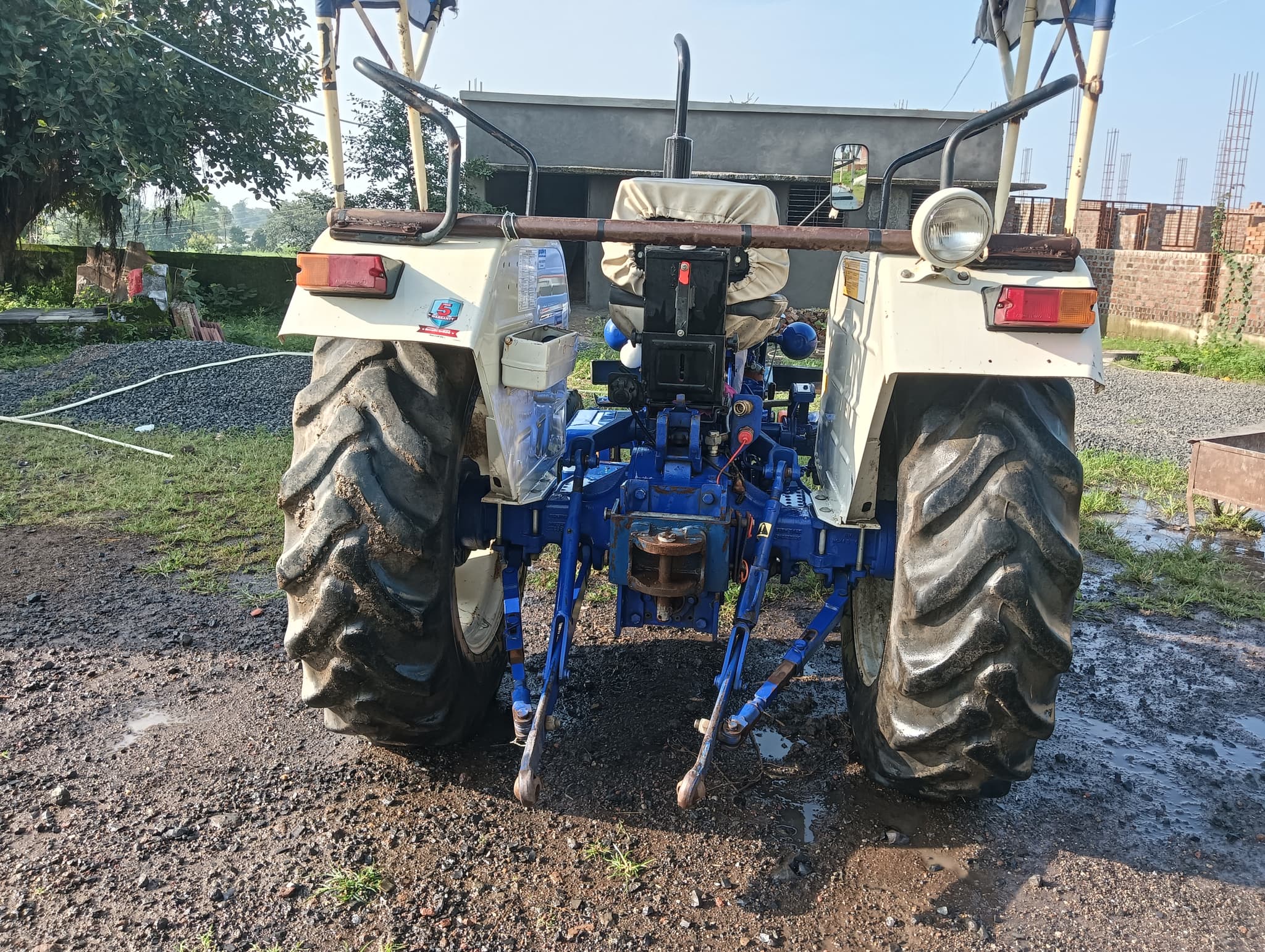 Farmtrac 45 Classic Supermaxx (3)