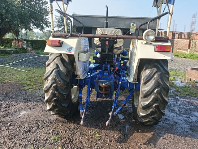 Farmtrac 45 Classic Supermaxx (3)