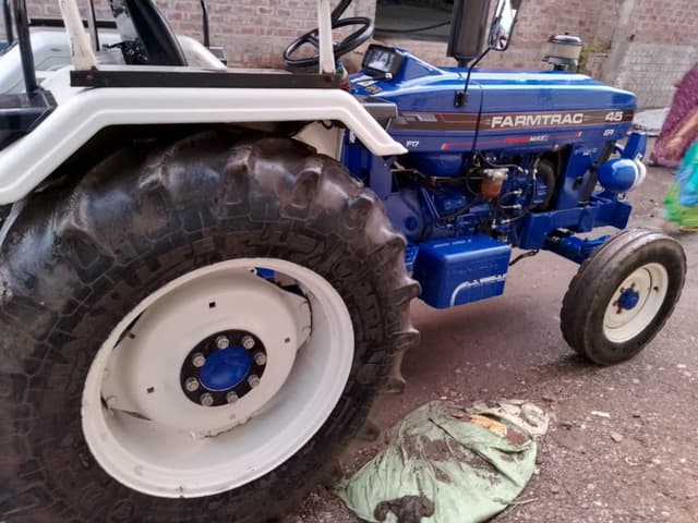 Farmtrac 45 powermaxx (3)