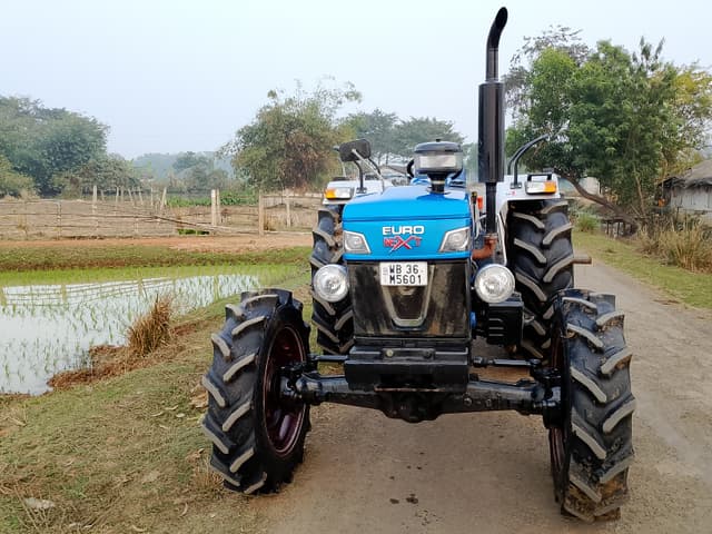 Powertrac Euro 55 Next 4WD (3)