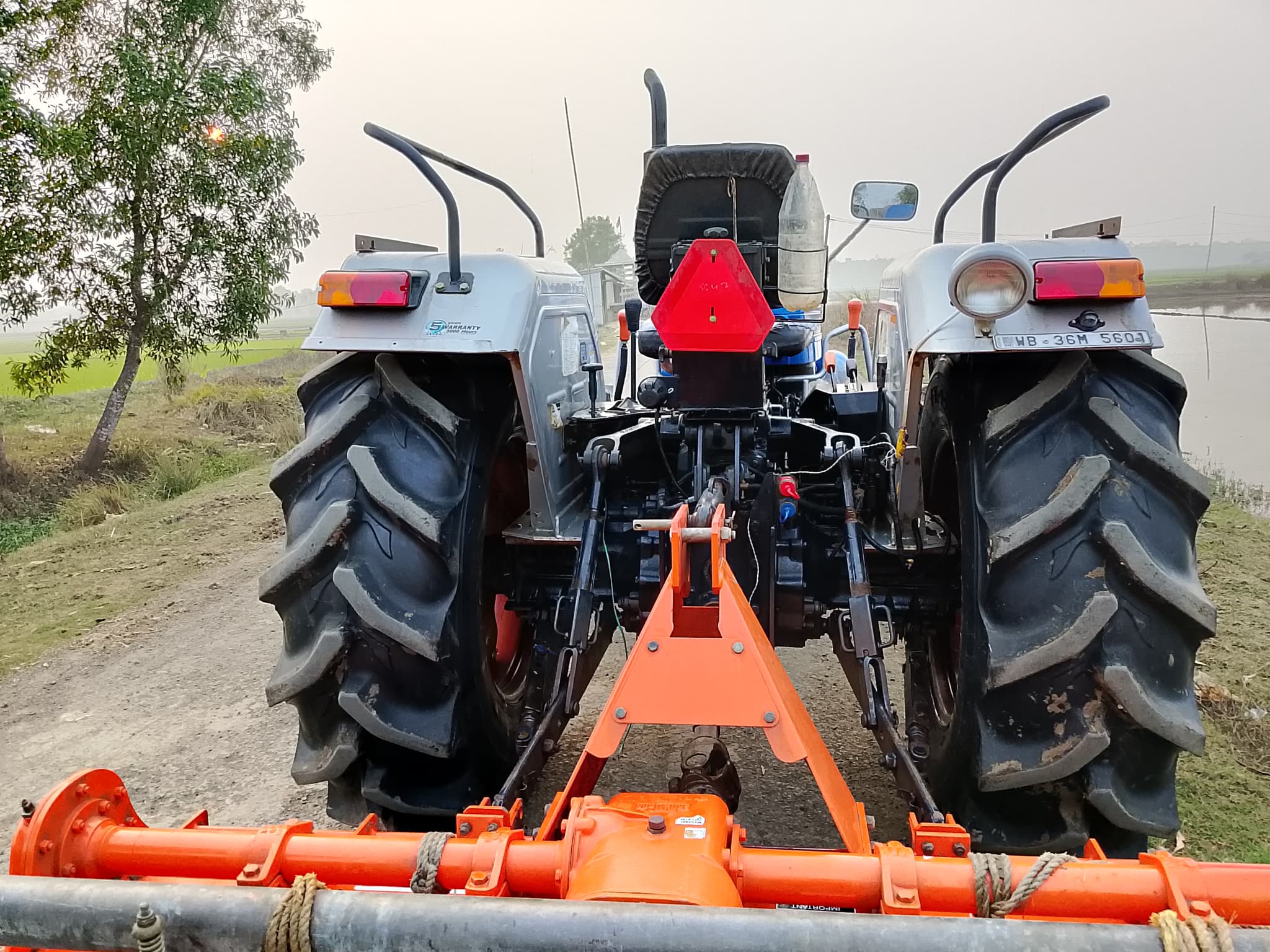 Powertrac Euro 55 Next 4WD (4)