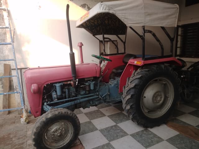 Massey ferguson 1035 DI (4)