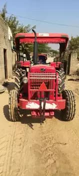 Mahindra 585 DI XP Plus (49.3HP) (1)