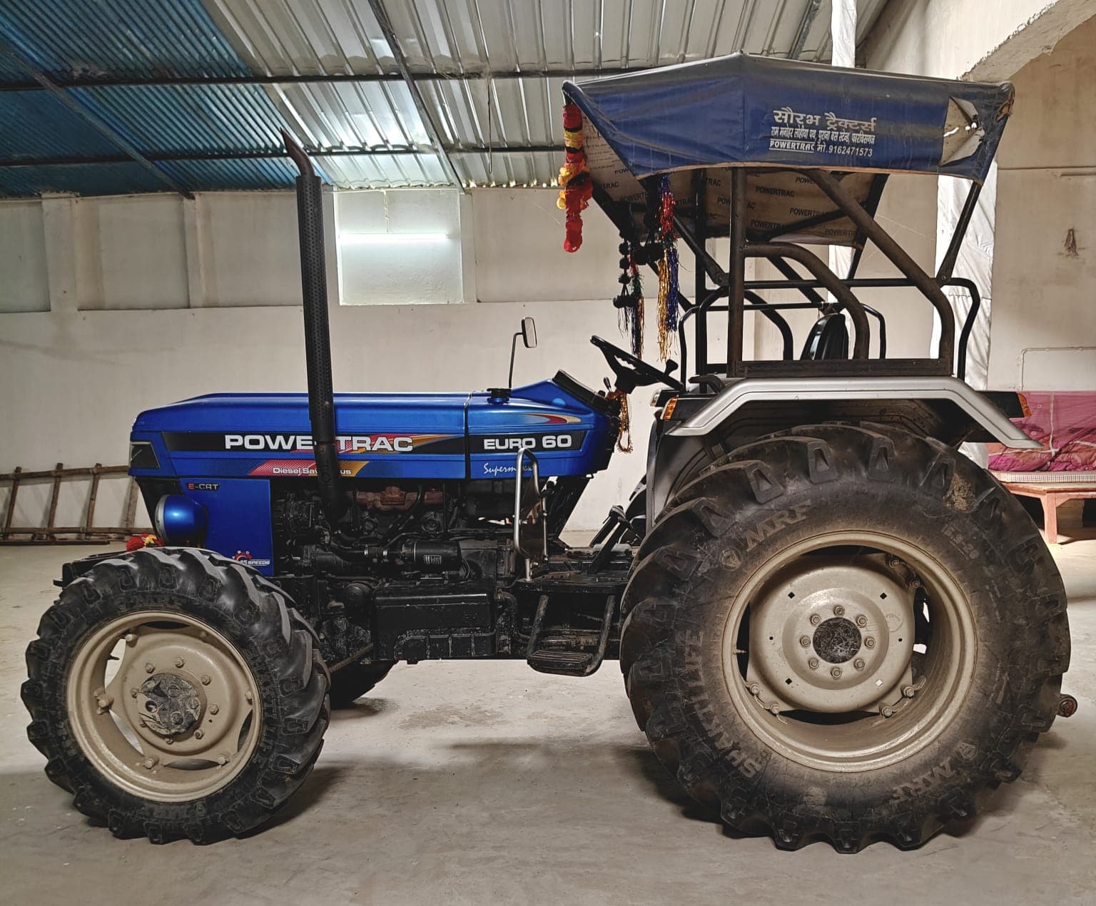 Powertrac Euro 60 Next 4wd (60HP) (4)