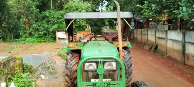 John deere 5105 (40HP) (1)
