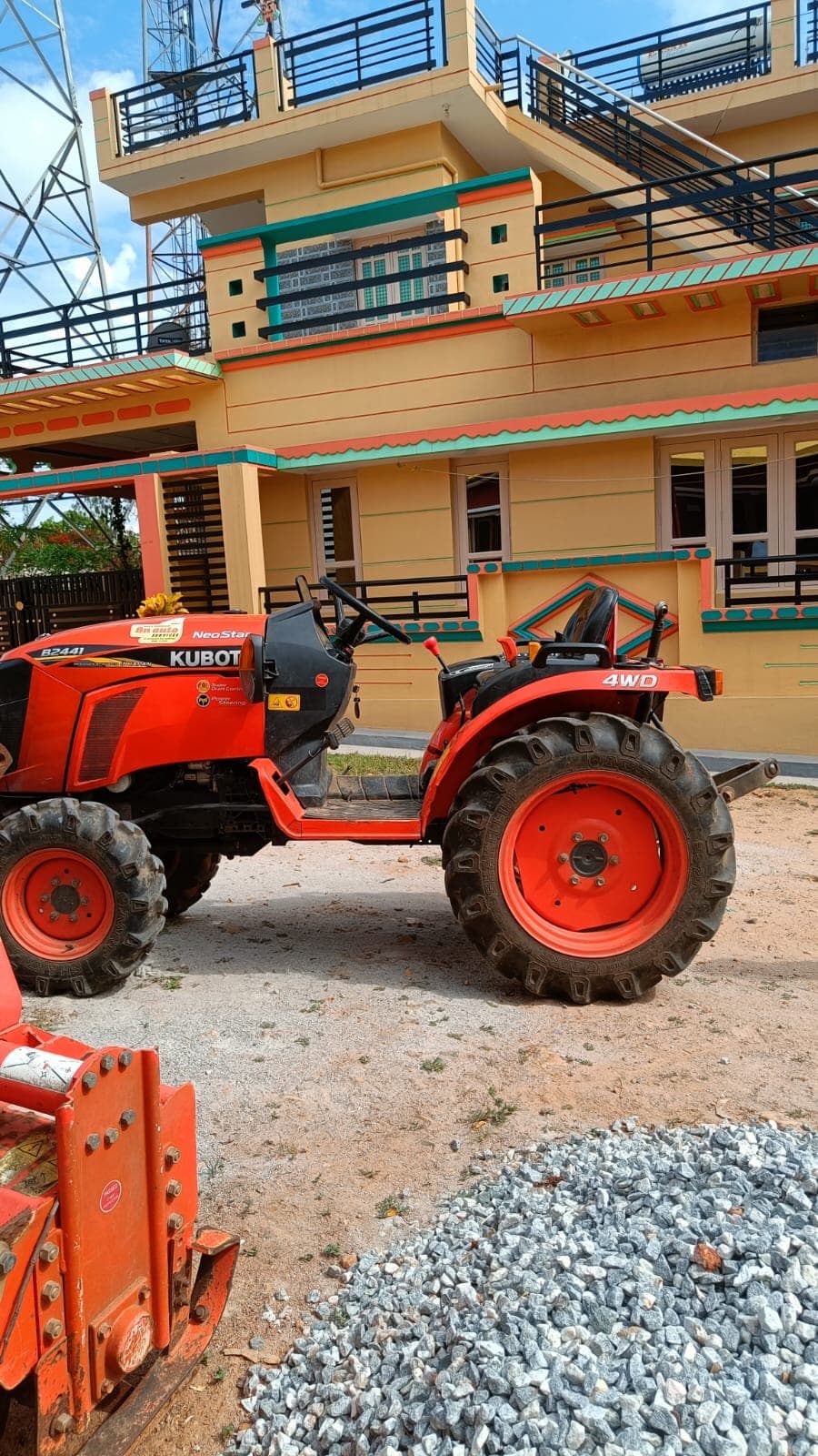 Kubota Neostar B2441 4WD (24HP) (3)