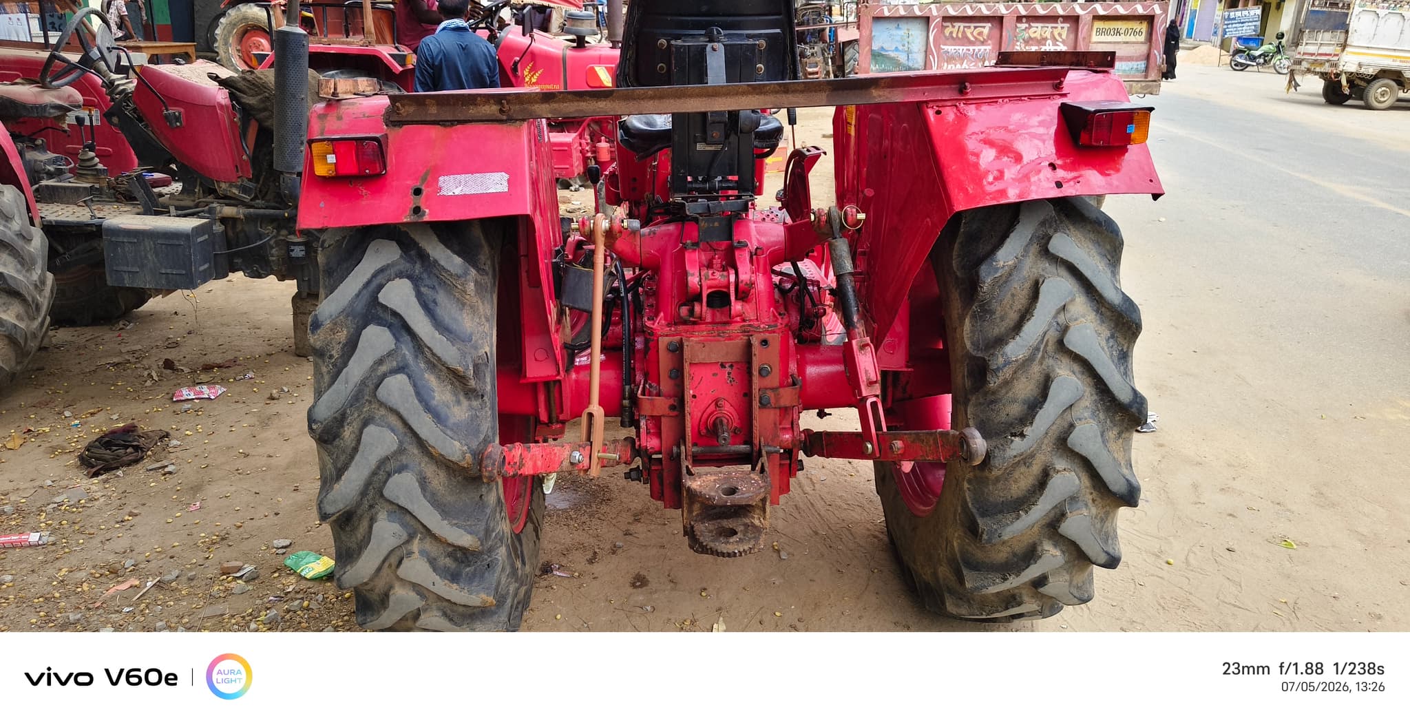 Mahindra 265 DI Bhoomiputra (30HP) (2)