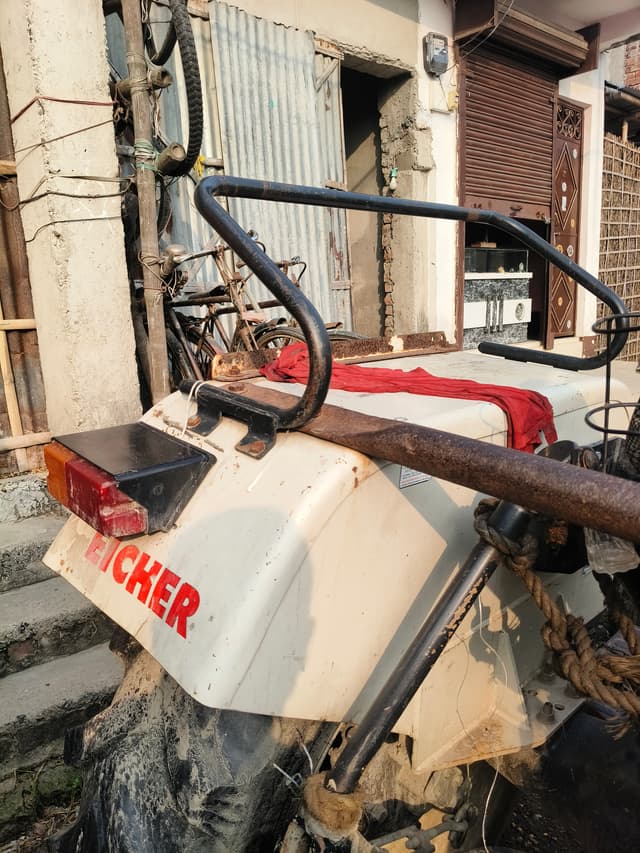 Eicher 242 (25HP) (1)