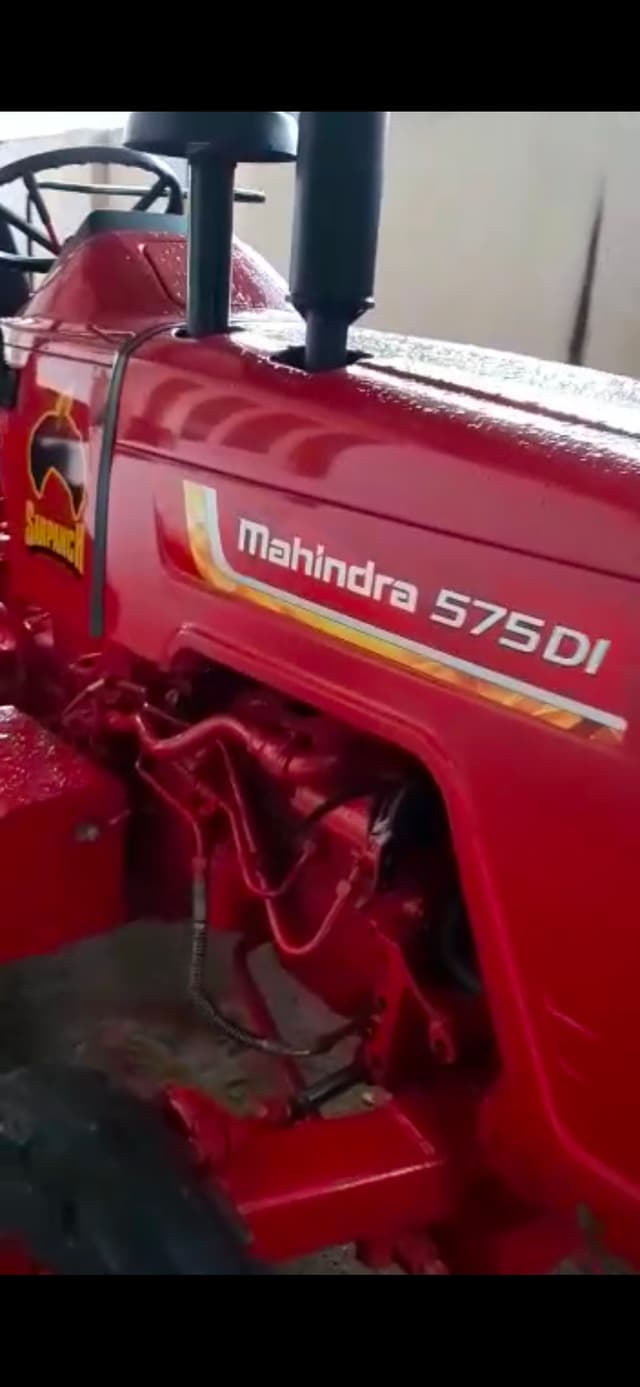 Mahindra 575 DI (4)