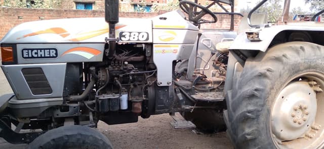 Eicher 380 SUPER DI (2)